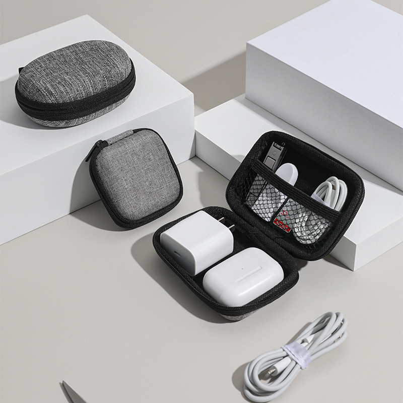 Travel Cable Organizer Electro - đánh giá và giá Office Tech Bag